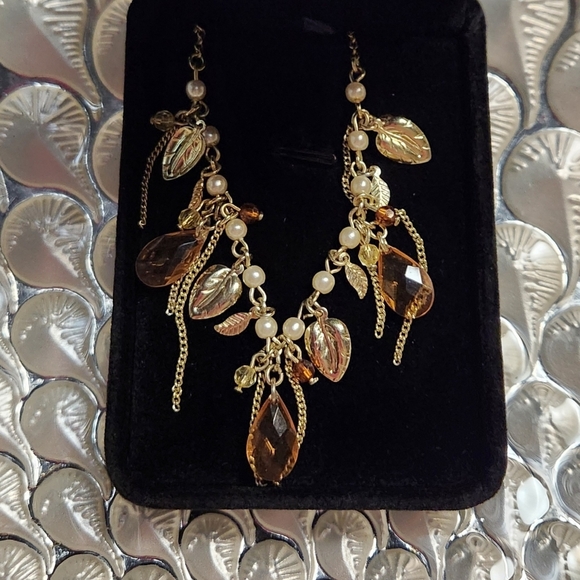 🍒 Vintage 1990s Avon Boho Necklace - Picture 3 of 5